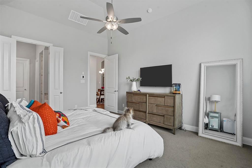 TAVOLO PARK BLOCK 21 LOT 5 - Residential