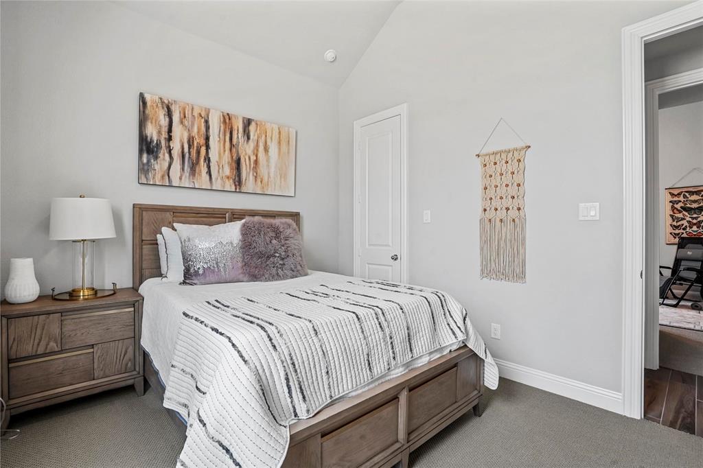 TAVOLO PARK BLOCK 21 LOT 5 - Residential