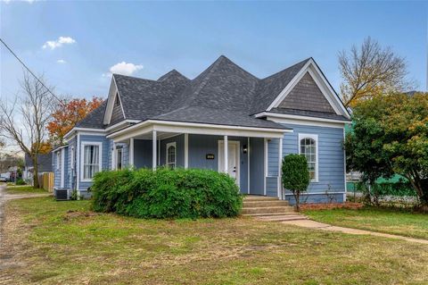 A home in Sherman