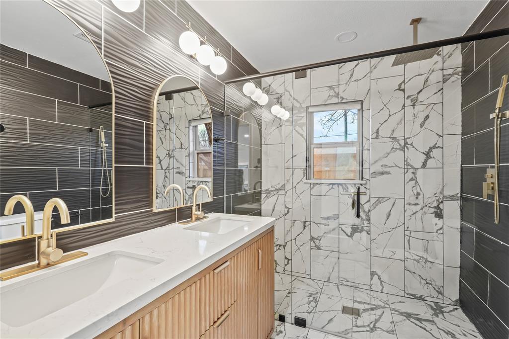 Caruth Terrace - Residential Income