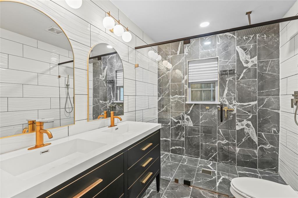 Caruth Terrace - Residential Income