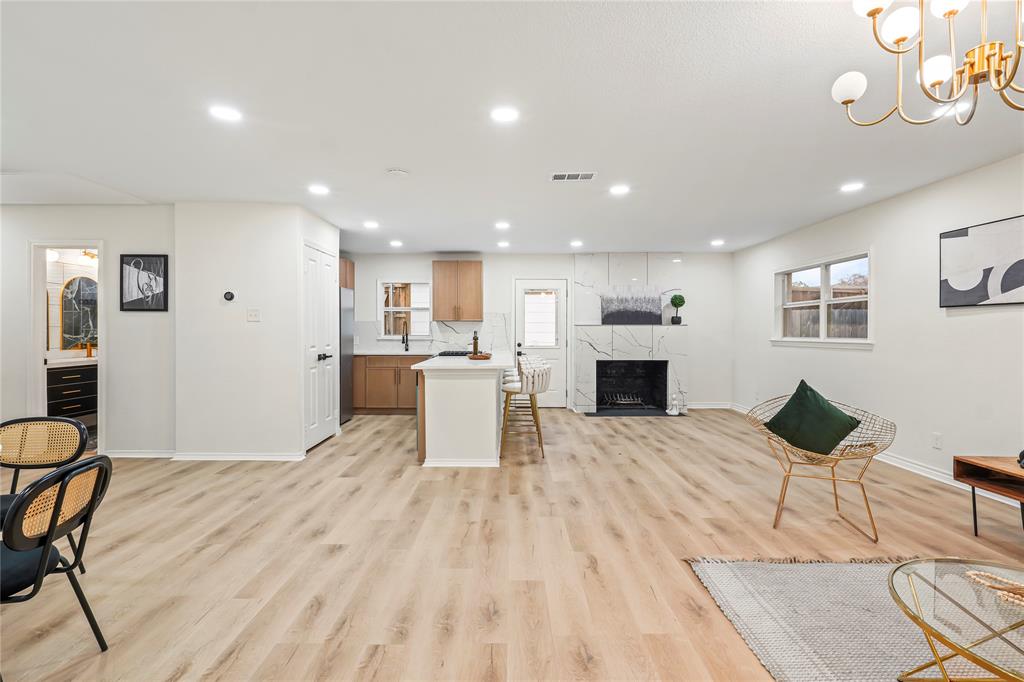 Caruth Terrace - Residential Income