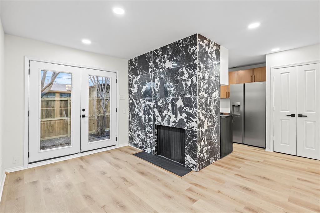 Caruth Terrace - Residential Income