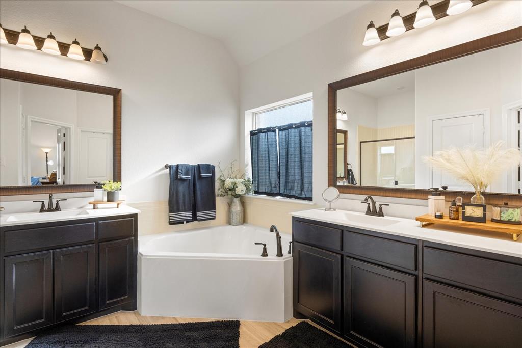 Abes Landing Ph 4b - Residential