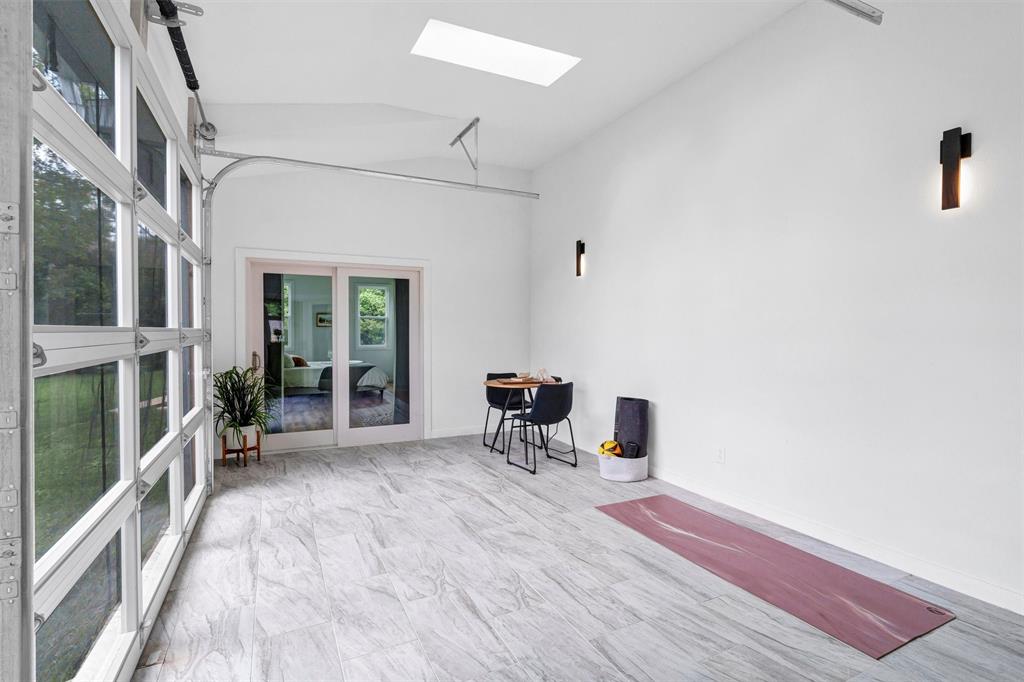 Decordova Bend Estate - Residential