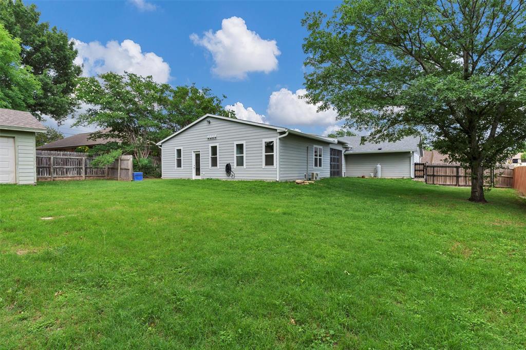 Decordova Bend Estate - Residential