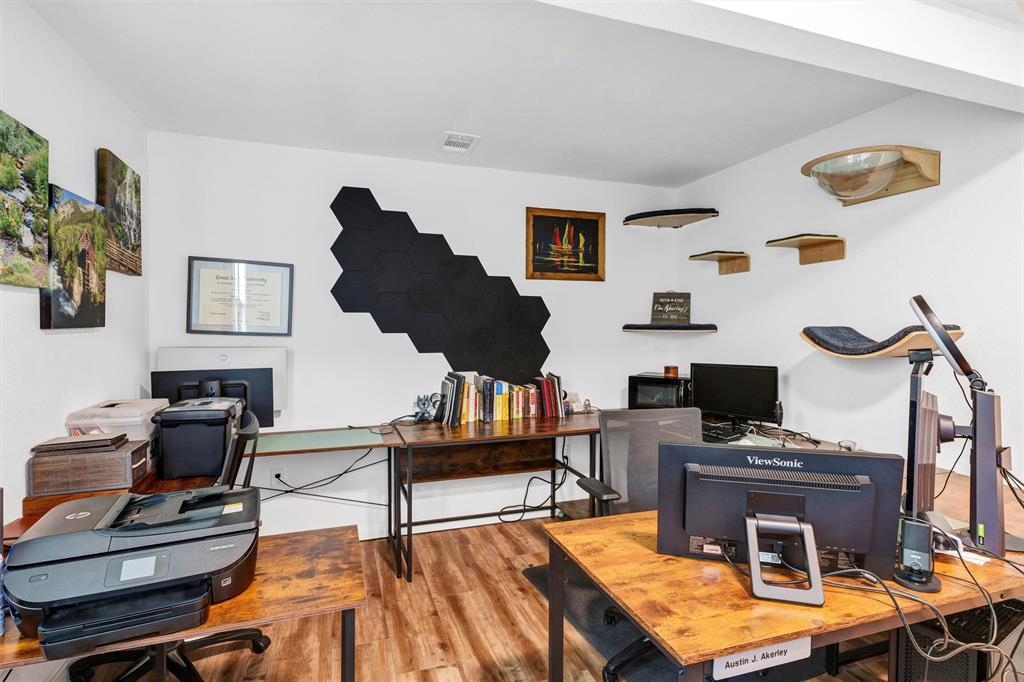 Decordova Bend Estate - Residential