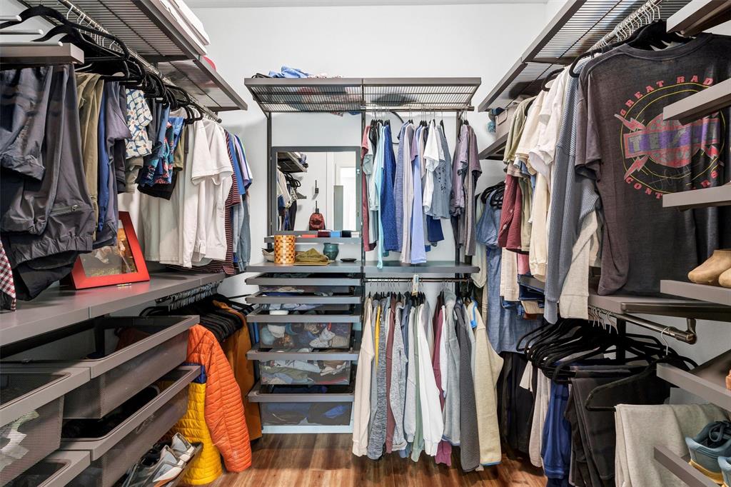 Decordova Bend Estate - Residential