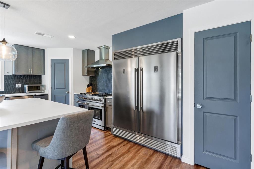 Decordova Bend Estate - Residential