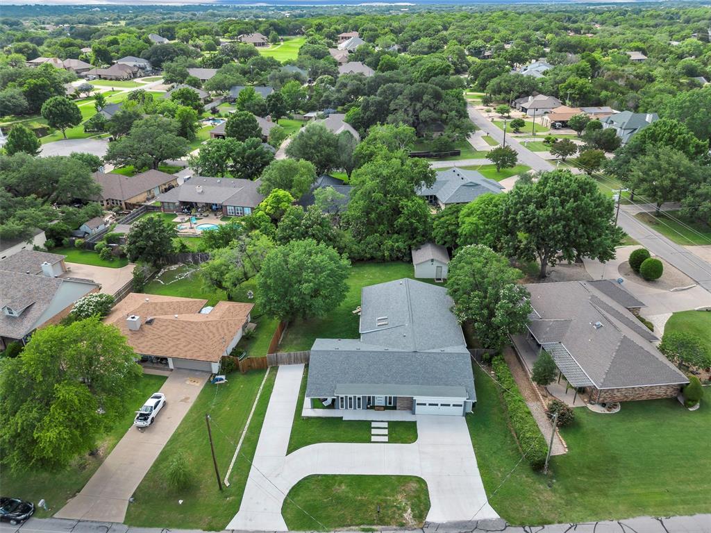 Decordova Bend Estate - Residential