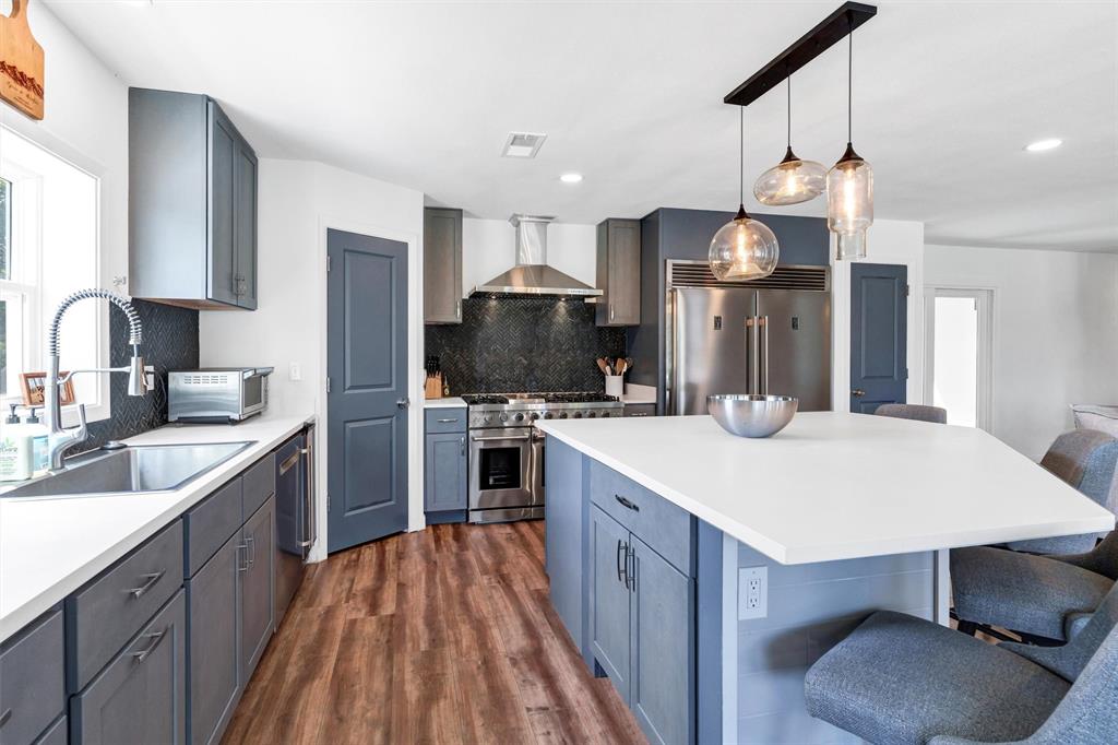 Decordova Bend Estate - Residential