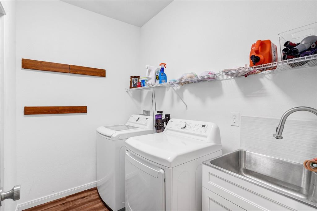 Decordova Bend Estate - Residential