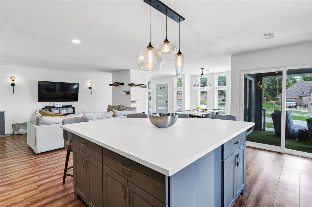 Decordova Bend Estate - Residential