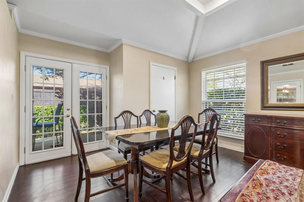 2520 Flagstone Drive