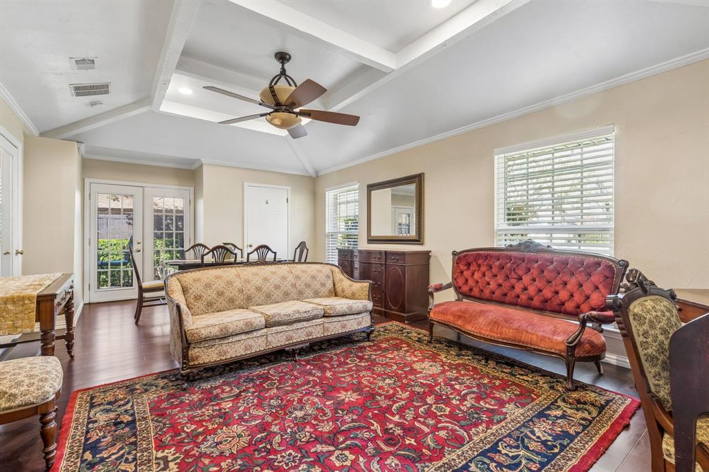 2520 Flagstone Drive