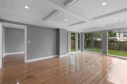 Tiny photo for 807 Slattery Boulevard, Shreveport, LA 71104 (MLS # 21198463)