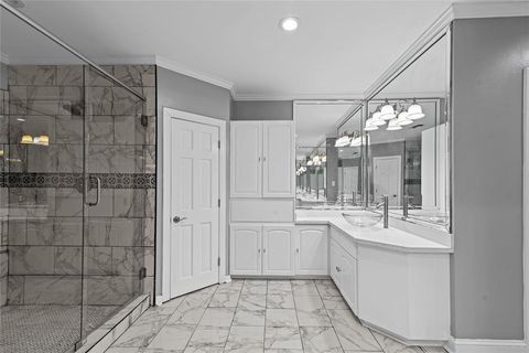 Tiny photo for 807 Slattery Boulevard, Shreveport, LA 71104 (MLS # 21198463)