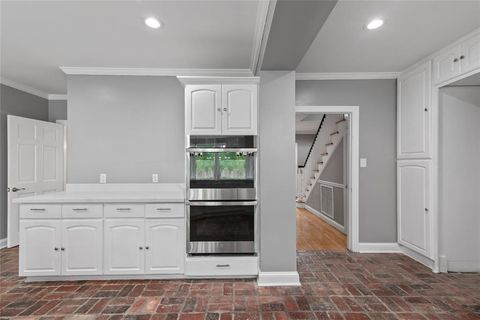 Tiny photo for 807 Slattery Boulevard, Shreveport, LA 71104 (MLS # 21198463)