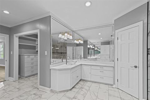 Tiny photo for 807 Slattery Boulevard, Shreveport, LA 71104 (MLS # 21198463)