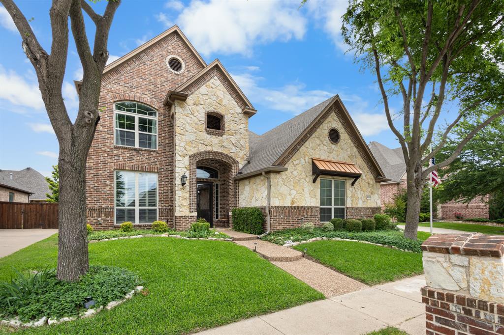 8229 Forest Glenn