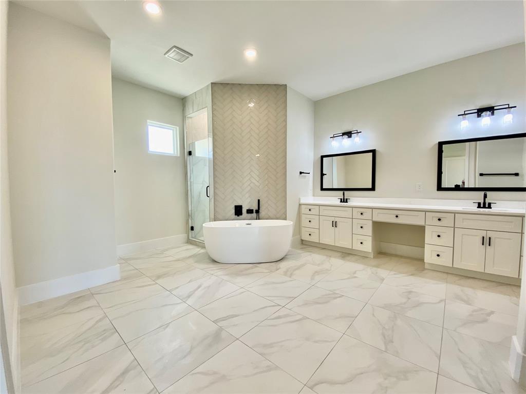 High Point Lake Estates, Secti - Residential