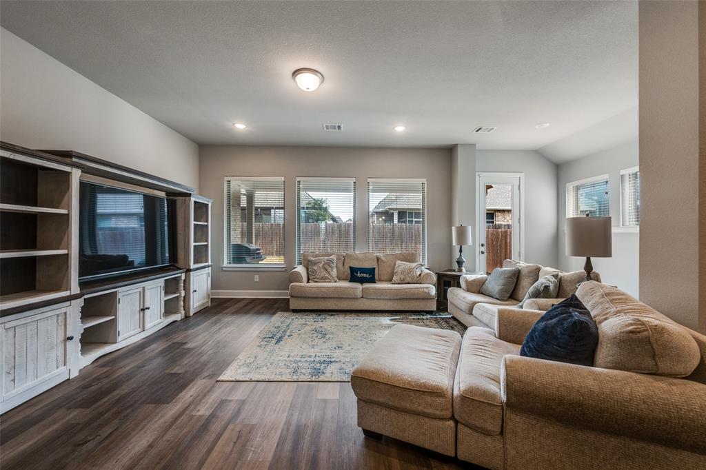 7525 Whisterwheel Way