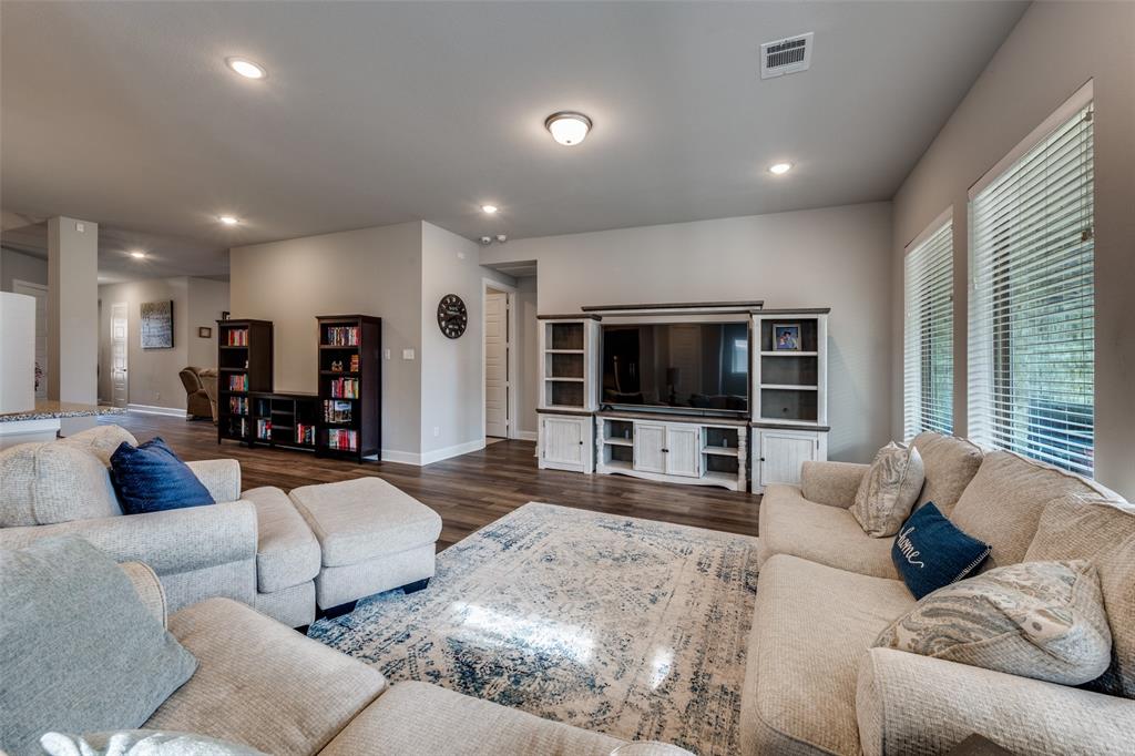 Tavolo Park - Residential