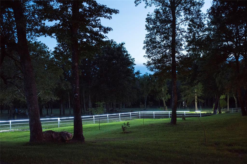 na - Commercial Sale