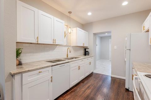 1302 NW 3rd Avenue Mineral Wells TX 76067