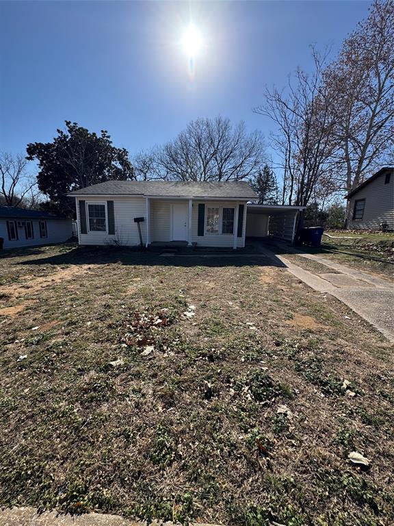 214 E Acheson Street