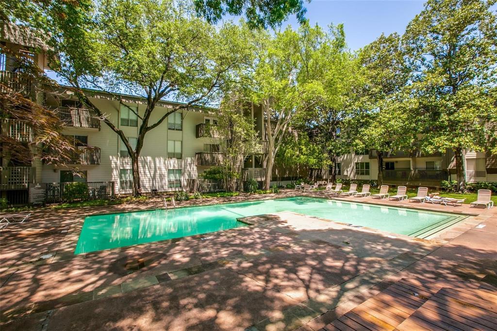 River Oaks Condo - Residential
