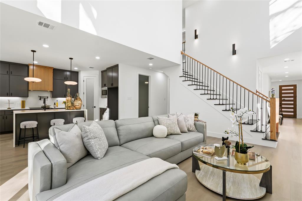 Meadowmere - Residential