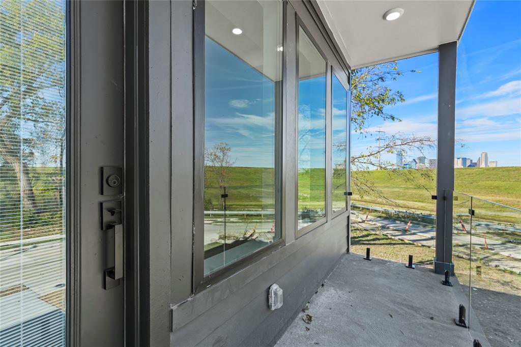 Meadowmere - Residential