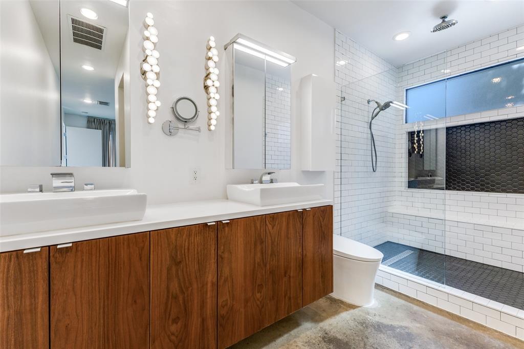 Dwellings At Rusk - Residential