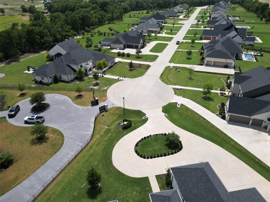 Hidden Creeks Pointe - Residential