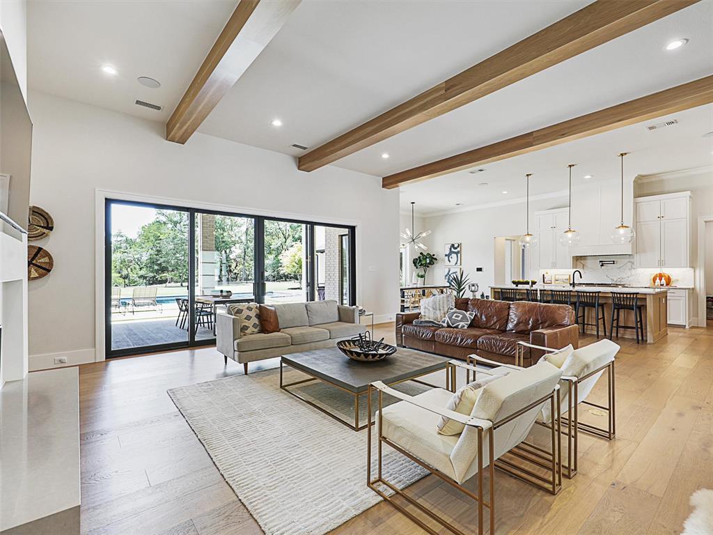 Hidden Creeks Pointe - Residential