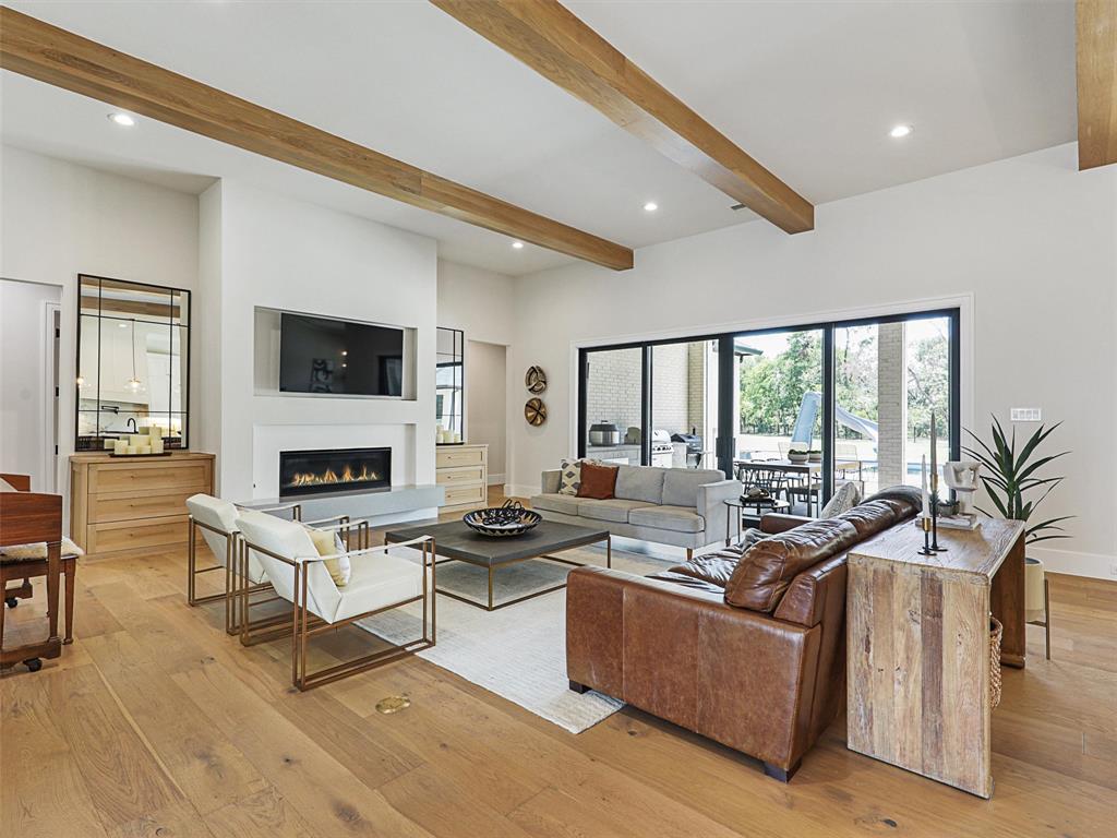 Hidden Creeks Pointe - Residential