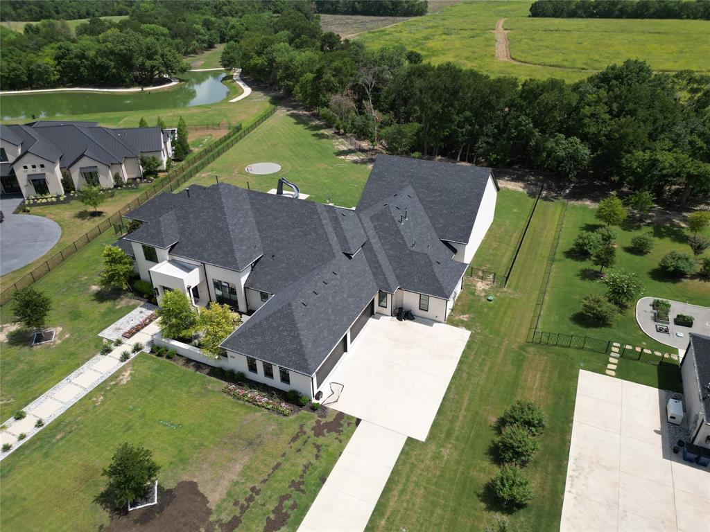 Hidden Creeks Pointe - Residential