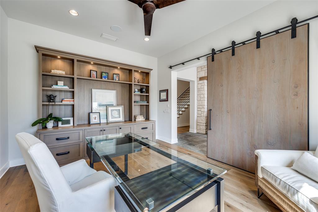 333 Devon Drive