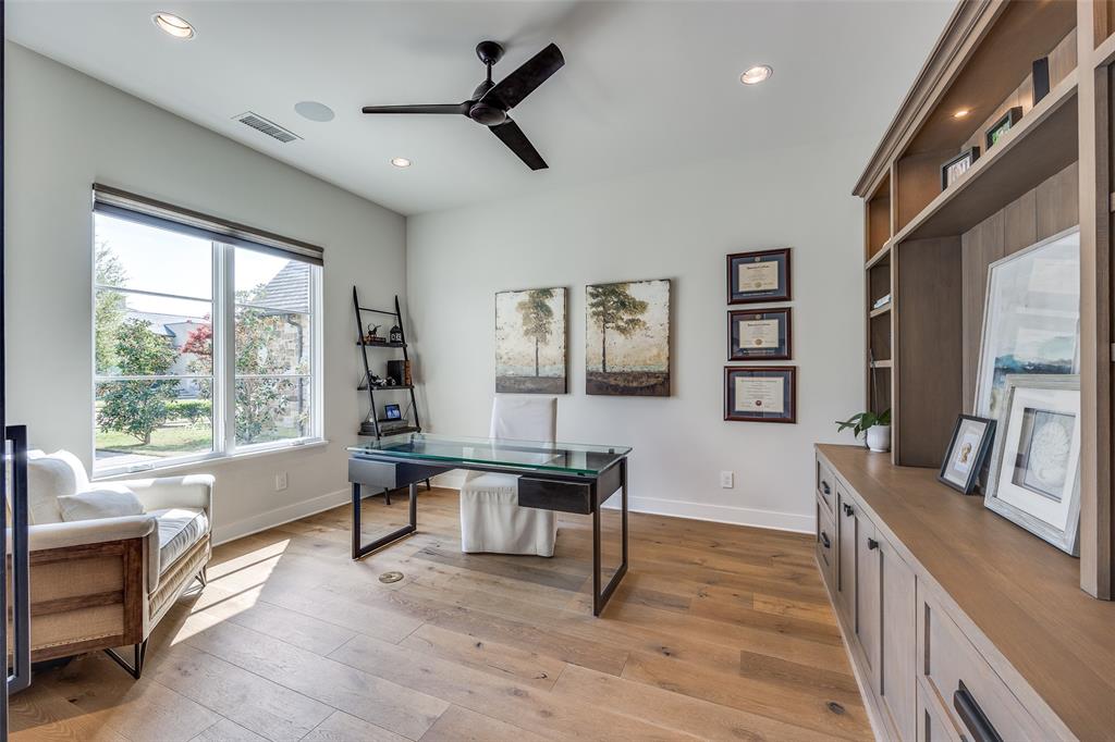 333 Devon Drive