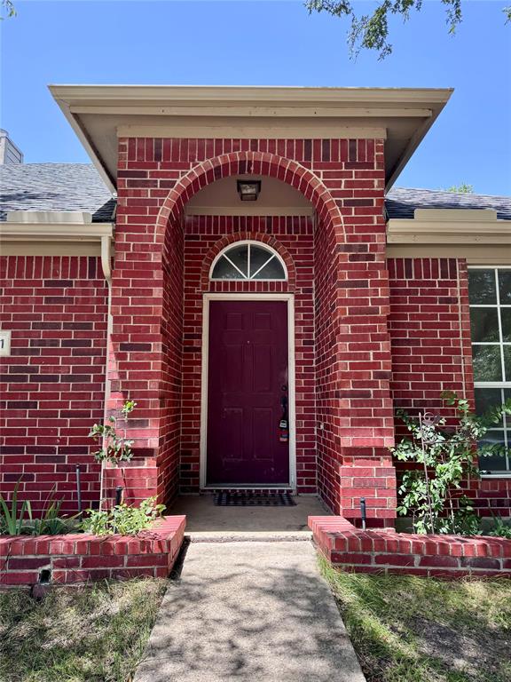 Photo 1 of 24 — 1811 Lake Travis Drive, Allen, TX 75002