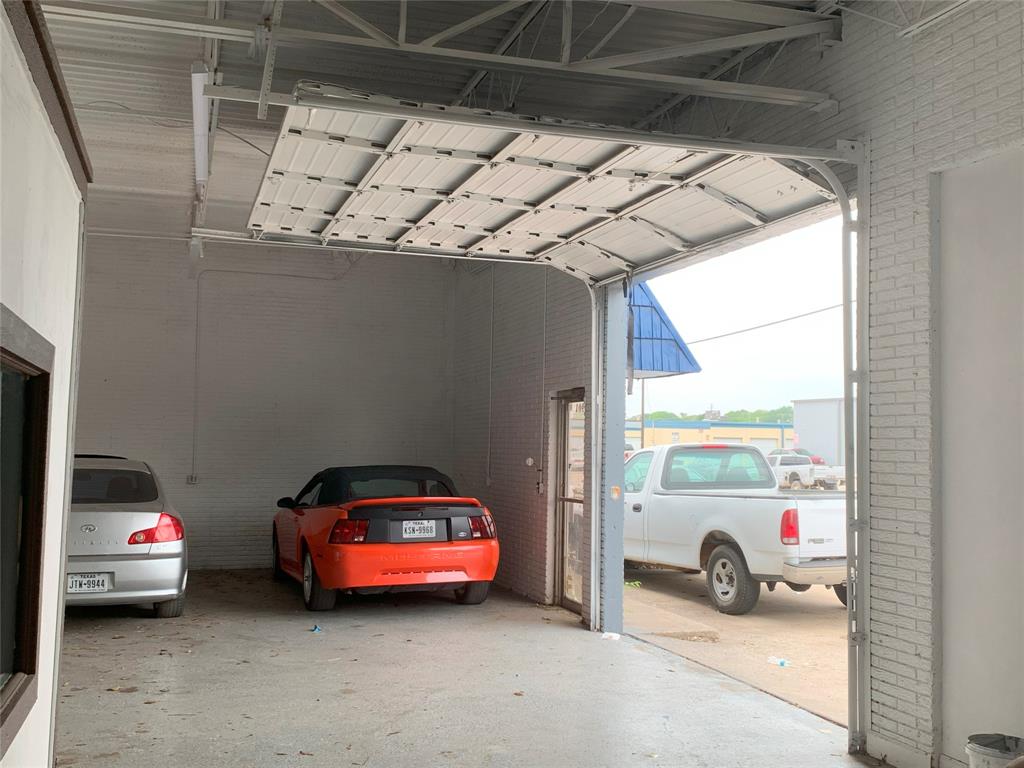 Plano Indust Park Sec - Commercial Sale