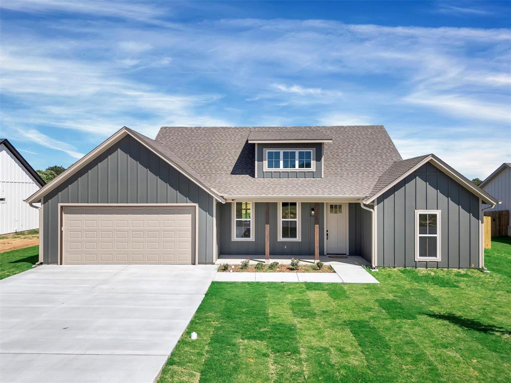 416 Redbud Lane