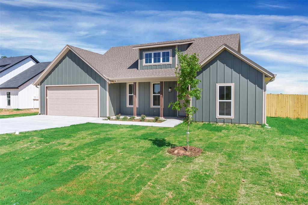 416 Redbud Lane