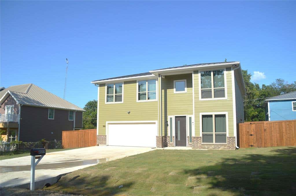 Photo of 4577 County Road 446, Princeton, TX 75407 (MLS # 21332474)