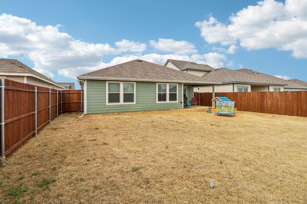 Creeks Burnett Trl - Residential