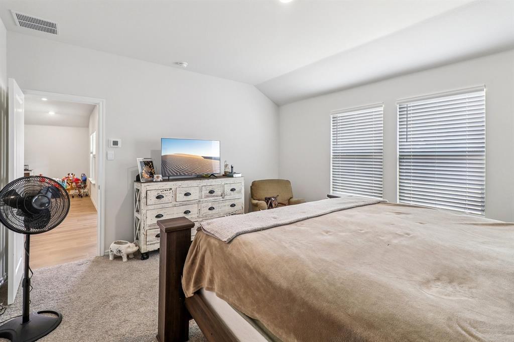Creeks Burnett Trl - Residential