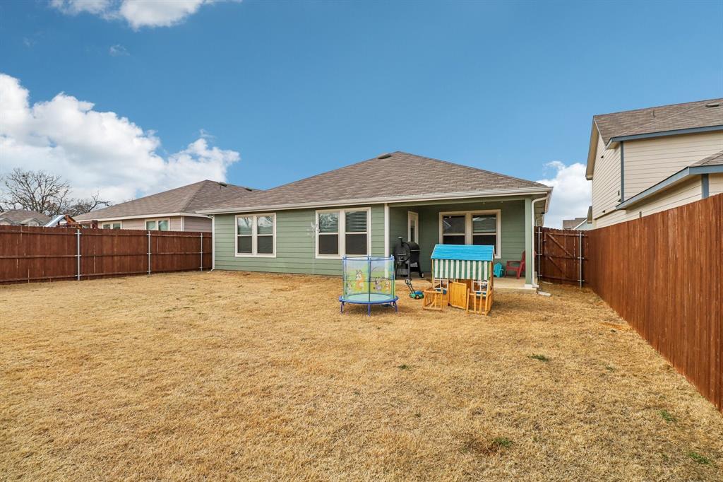 Creeks Burnett Trl - Residential