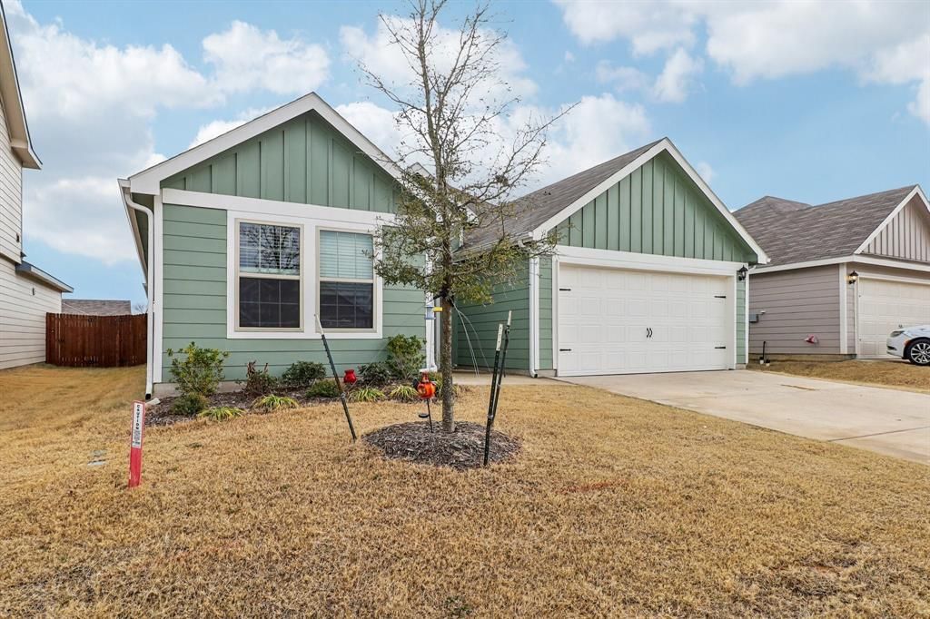 Photo of 550 Burnett Trail, Canton, TX 75103 (MLS # 21168987)