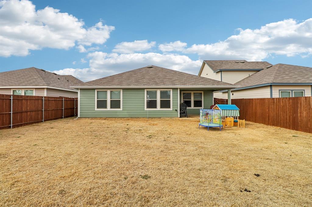 Creeks Burnett Trl - Residential